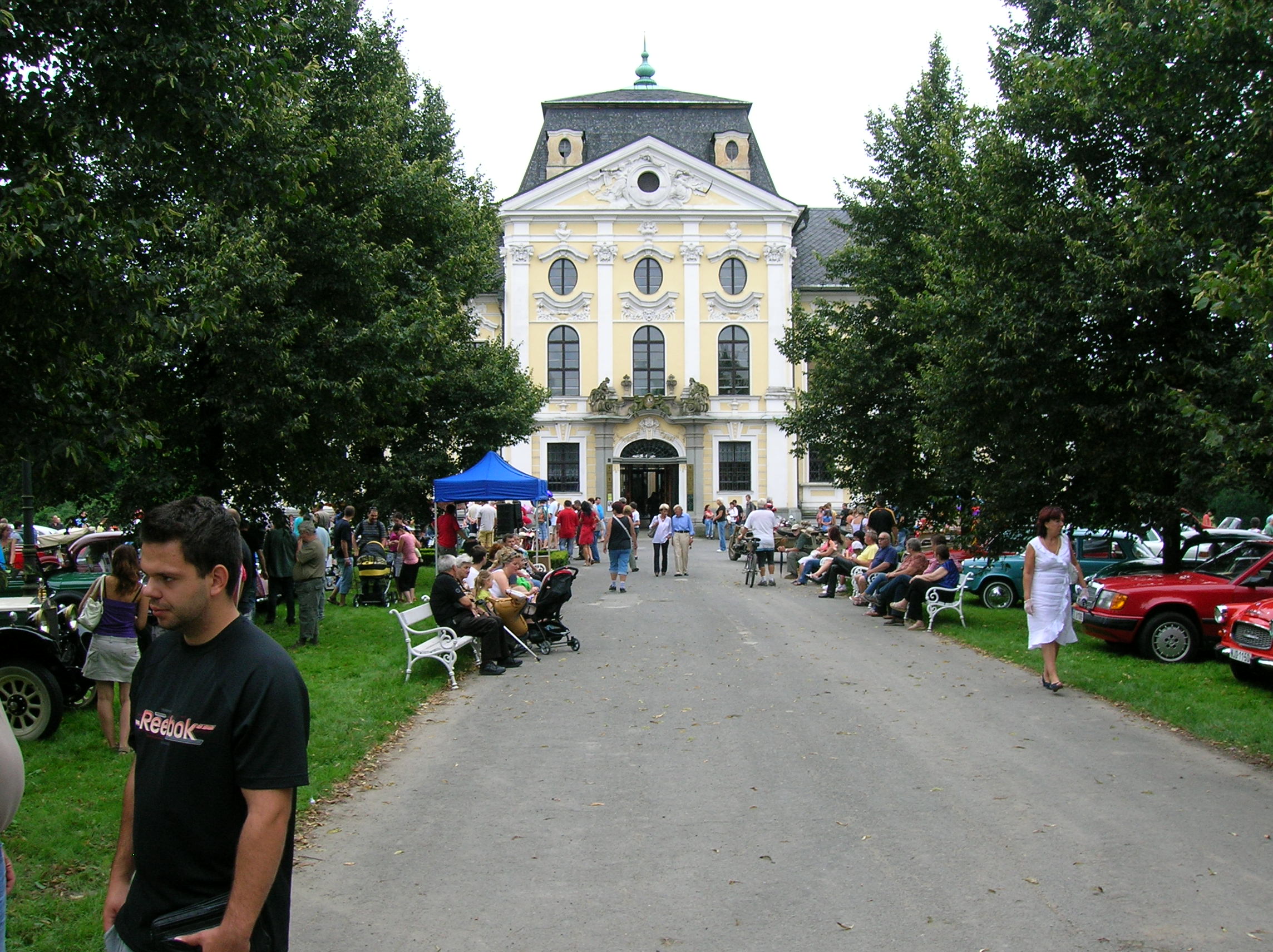 Tradiční setkání historických vozidel 048